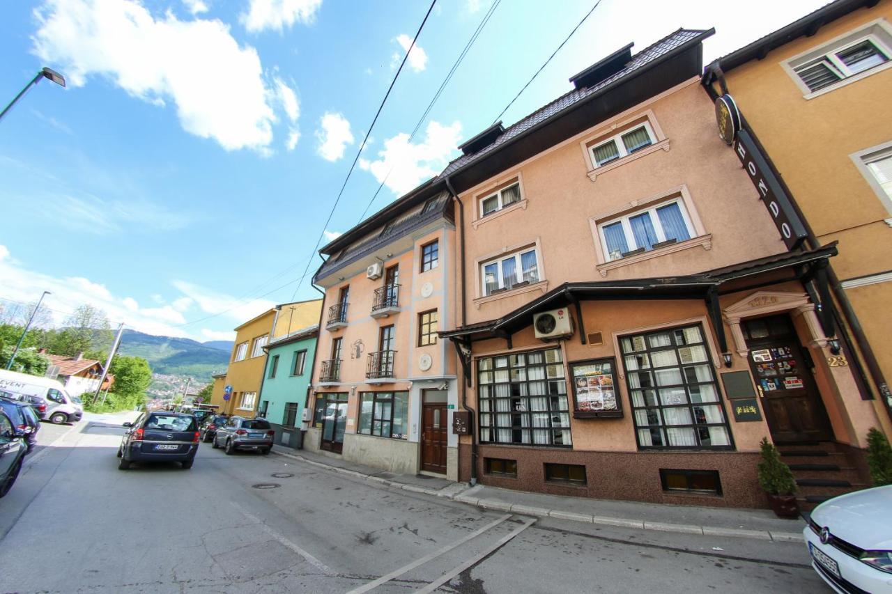 Apartments Cyrano 1&2 Sarajevo Exterior photo